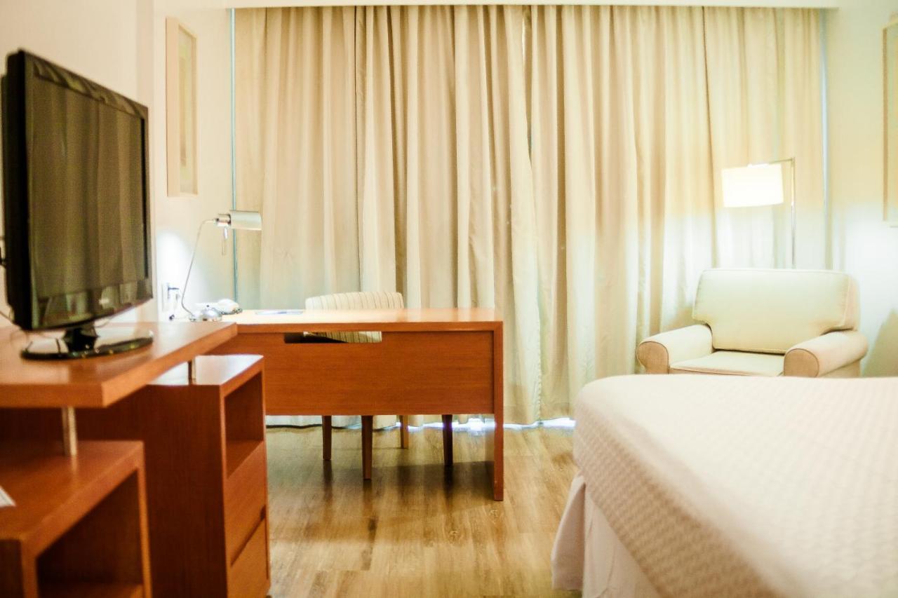 Mercure Macaé Eksteriør bilde